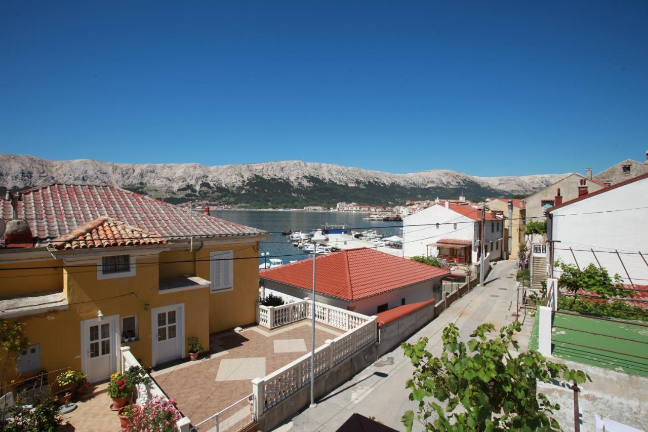 Apartment Mario With Terrace And Sea View Baska  Exterior photo